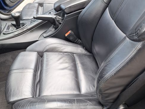 Used 2013 BMW M3 Convertible image 11