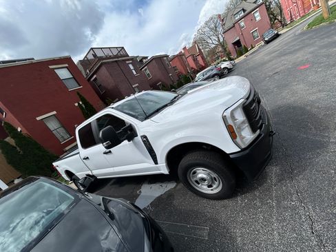 Used 2024 Ford F350 XL w/ 360-Degree Camera Package image 1