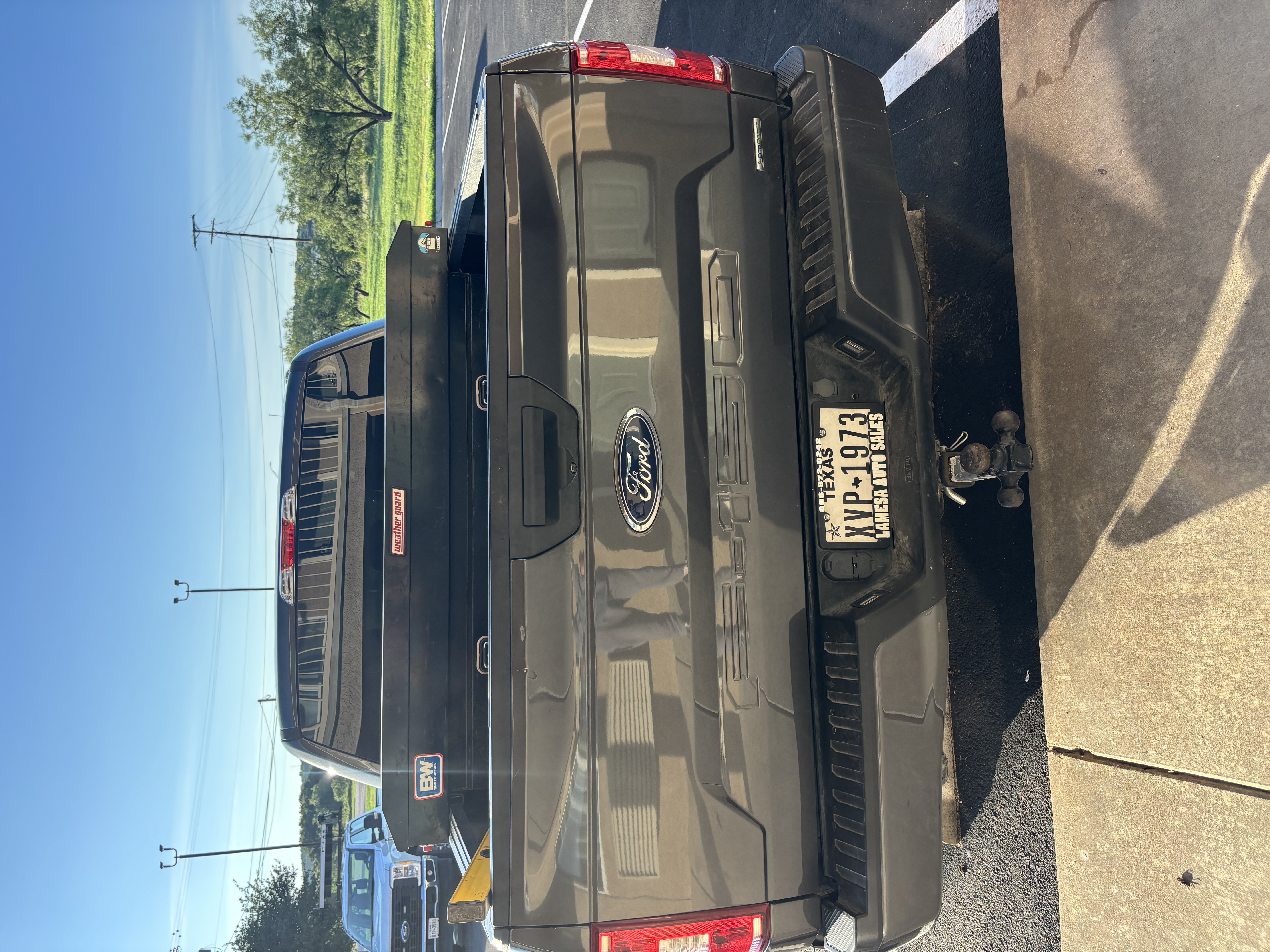 Used 2019 Ford F150 XL w/ Equipment Group 101A Mid RWD image 4