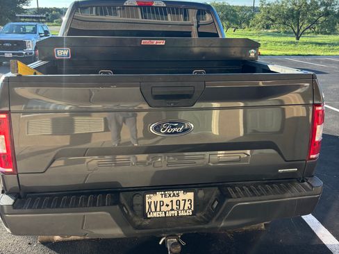 Used 2019 Ford F150 XL w/ Equipment Group 101A Mid RWD image 4