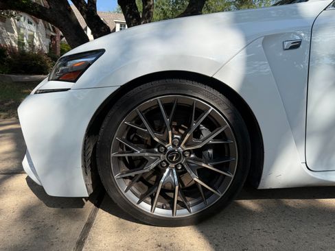 Used 2016 Lexus GS F RWD image 9