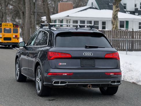 Used 2018 Audi SQ5 Premium Plus w/ S Sport Package image 8