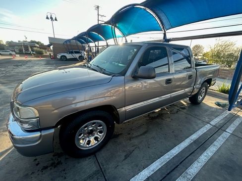 Used 2006 GMC Sierra 1500 SL image 13
