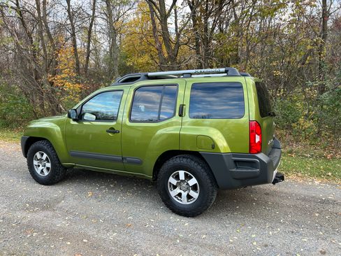 Used 2012 Nissan Xterra PRO-4X image 6