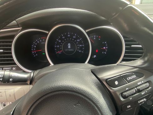 Used 2015 Kia Optima EX w/ EX Premium Package image 11