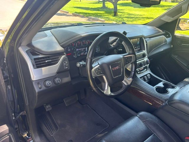 Used 2019 GMC Yukon SLT AWD/4WD image 10