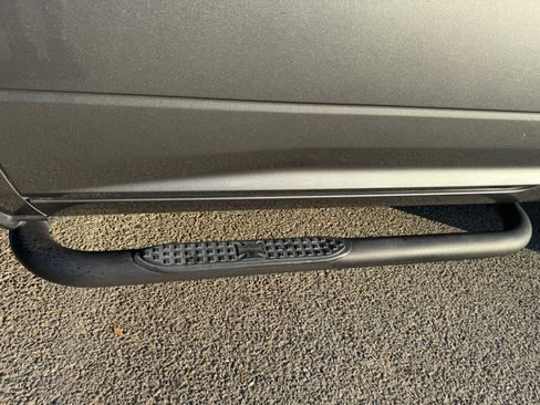 Used 2013 RAM 1500 Express image 10