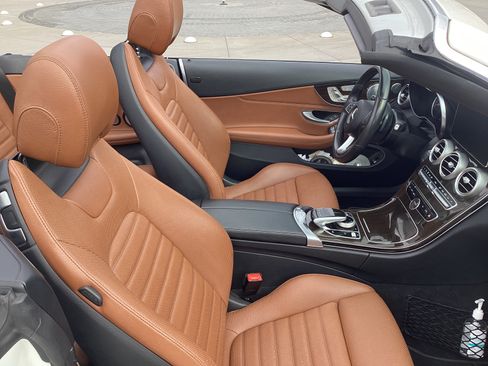 Used 2017 Mercedes-Benz C 300 4MATIC Cabriolet image 16