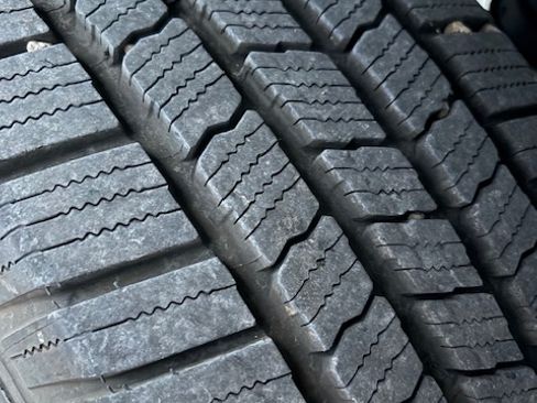 Used 2015 Ford F150 XLT image 17