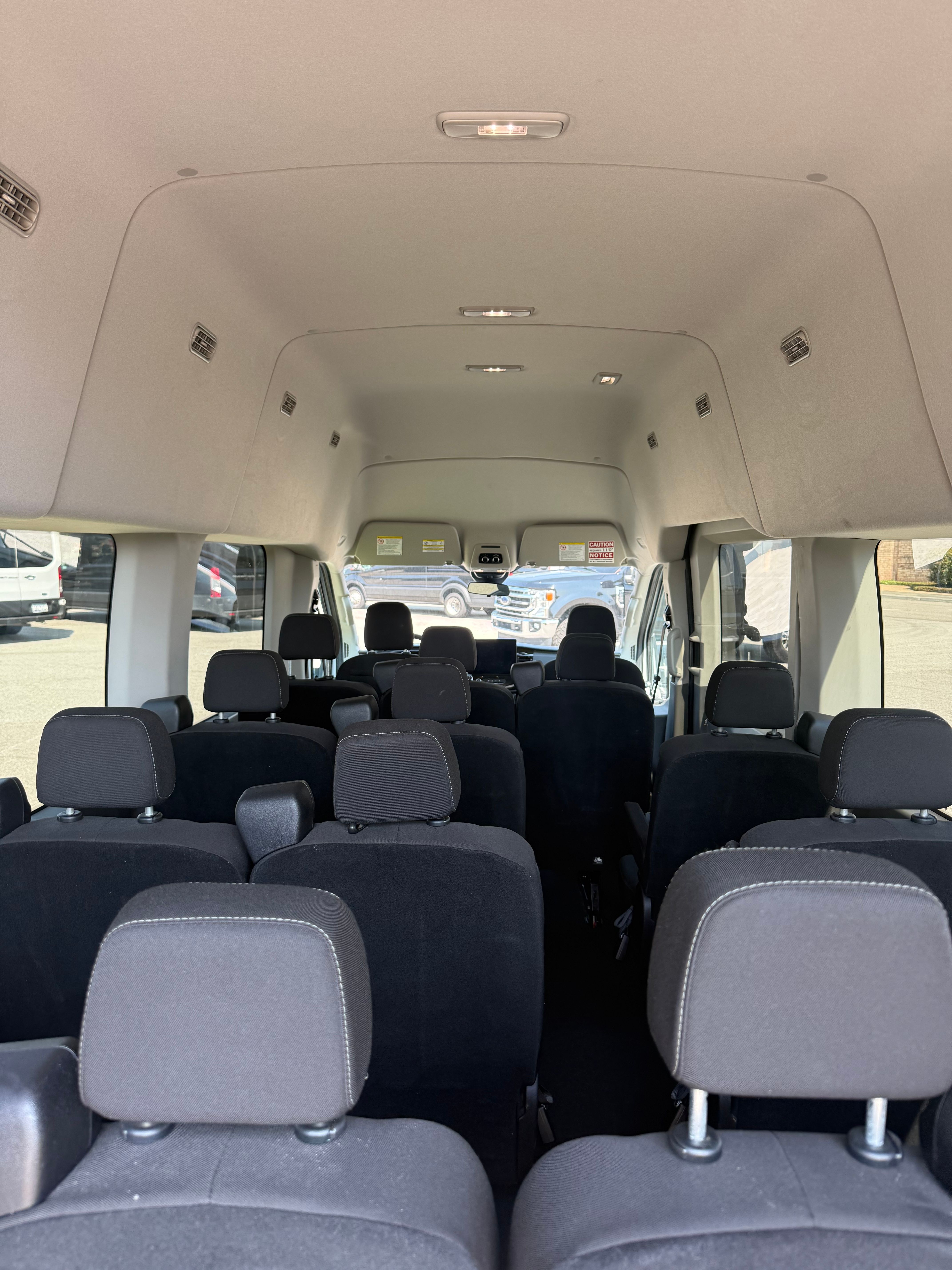 Used 2023 Ford Transit 350 XLT RWD image 10