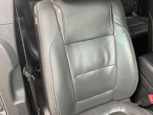 Used 2015 Ford Explorer Sport w/ Equipment Group 401A image 17