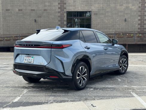 Used 2023 Lexus RZ 450e Premium w/ Technology Package AWD/4WD image 2