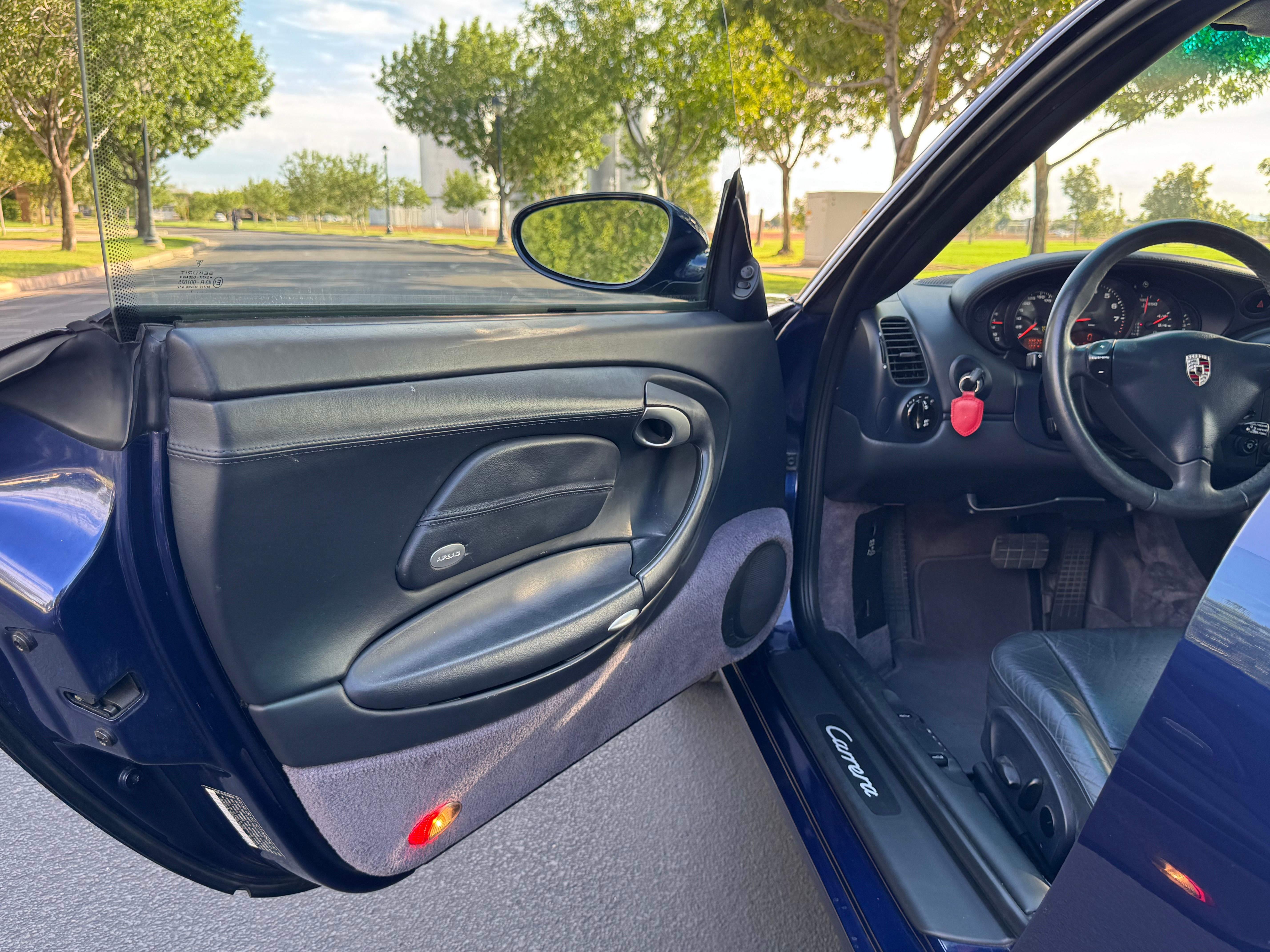 Used 2001 Porsche 911 GT3 RS image 13