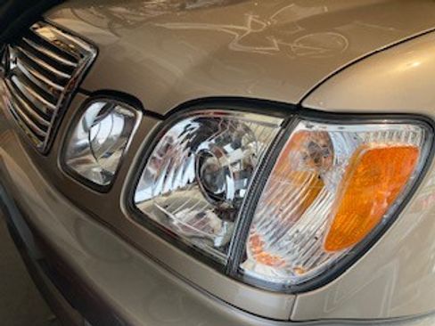 Used 2001 Lexus LX 470 470 Sport Utility 4D image 9