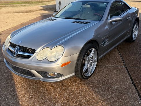 Used 2007 Mercedes-Benz SL 55 AMG image 15