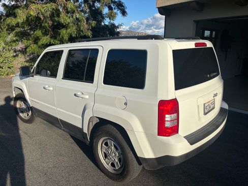 Used 2017 Jeep Patriot Sport w/ Power Value Group image 11