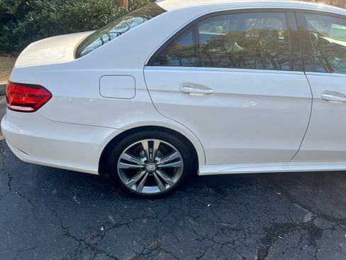 Used 2015 Mercedes-Benz E 350 Sedan image 17
