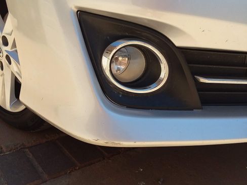 Used 2013 Toyota Camry SE image 15