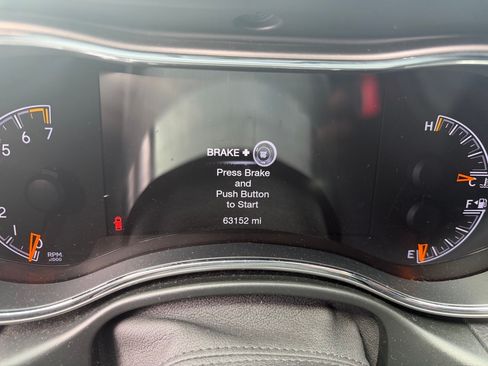 Used 2020 Jeep Grand Cherokee Trailhawk w/ Trailhawk Luxury Group image 14