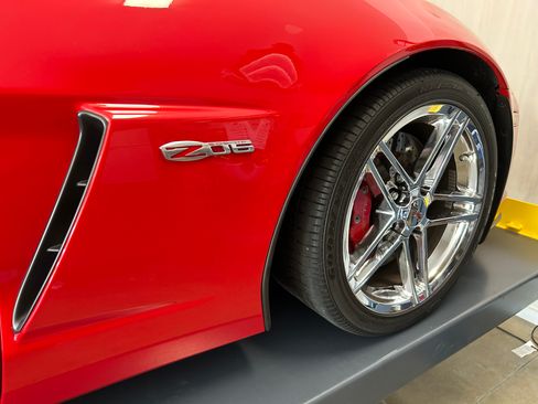 Used 2008 Chevrolet Corvette Z06 w/ Preferred Equipment Group image 24