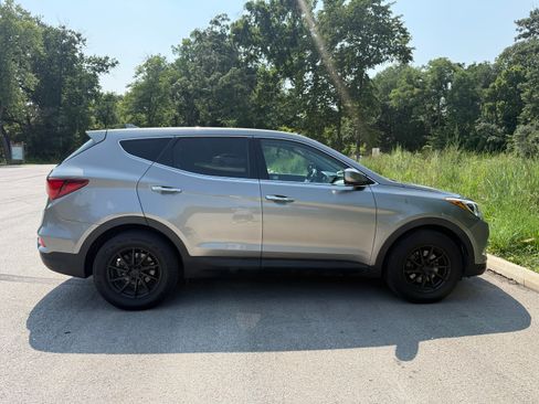 Used 2017 Hyundai Santa Fe Sport AWD/4WD image 8