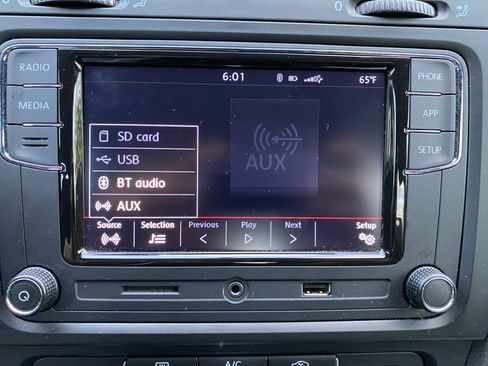 Used 2013 Volkswagen GTI Wolfsburg Edition image 18