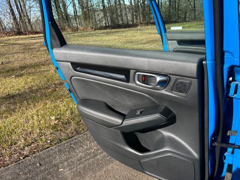 Used 2023 Honda Civic Sport Touring image 17