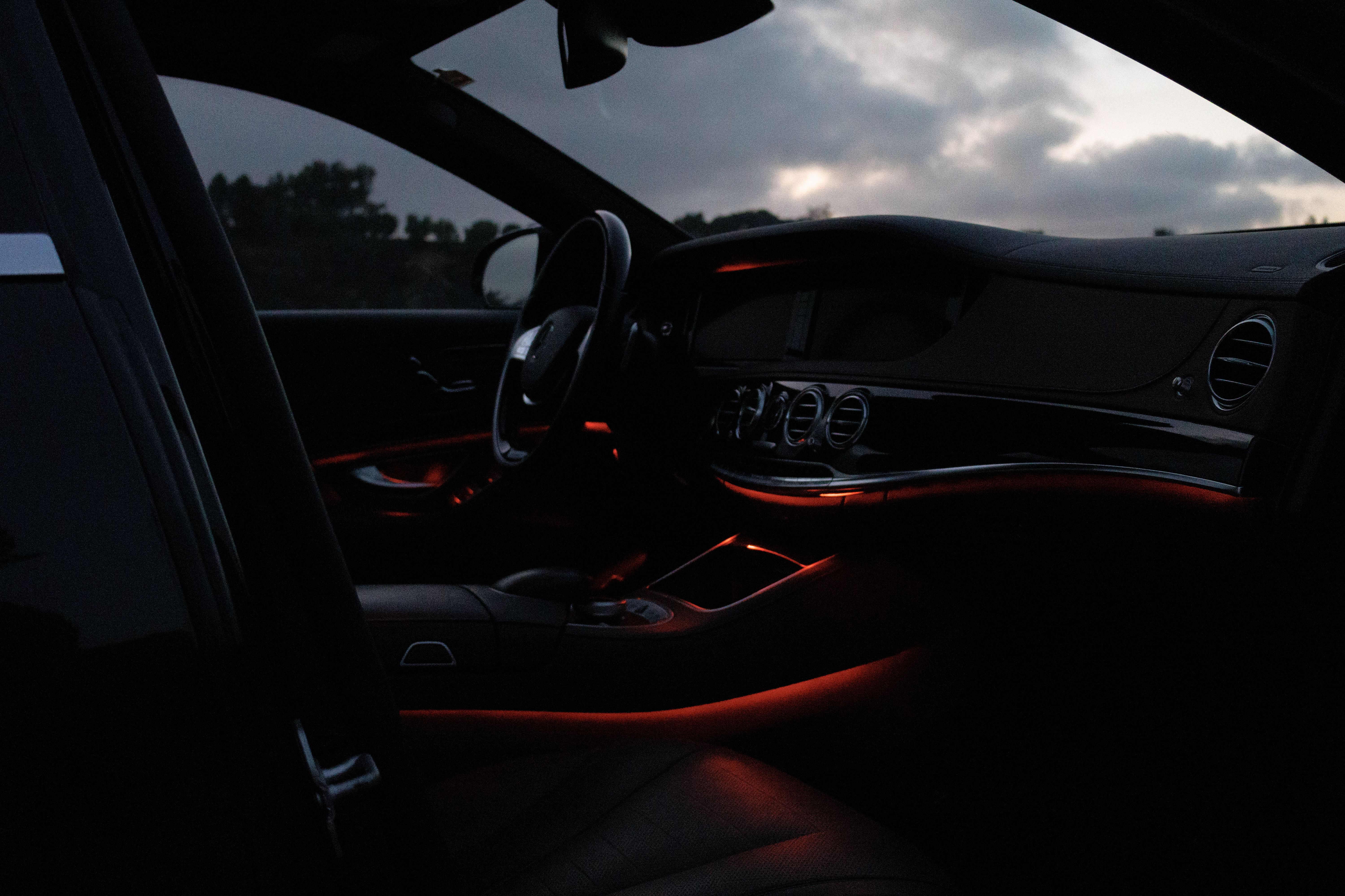 Used 2014 Mercedes-Benz S 550 Sedan image 15