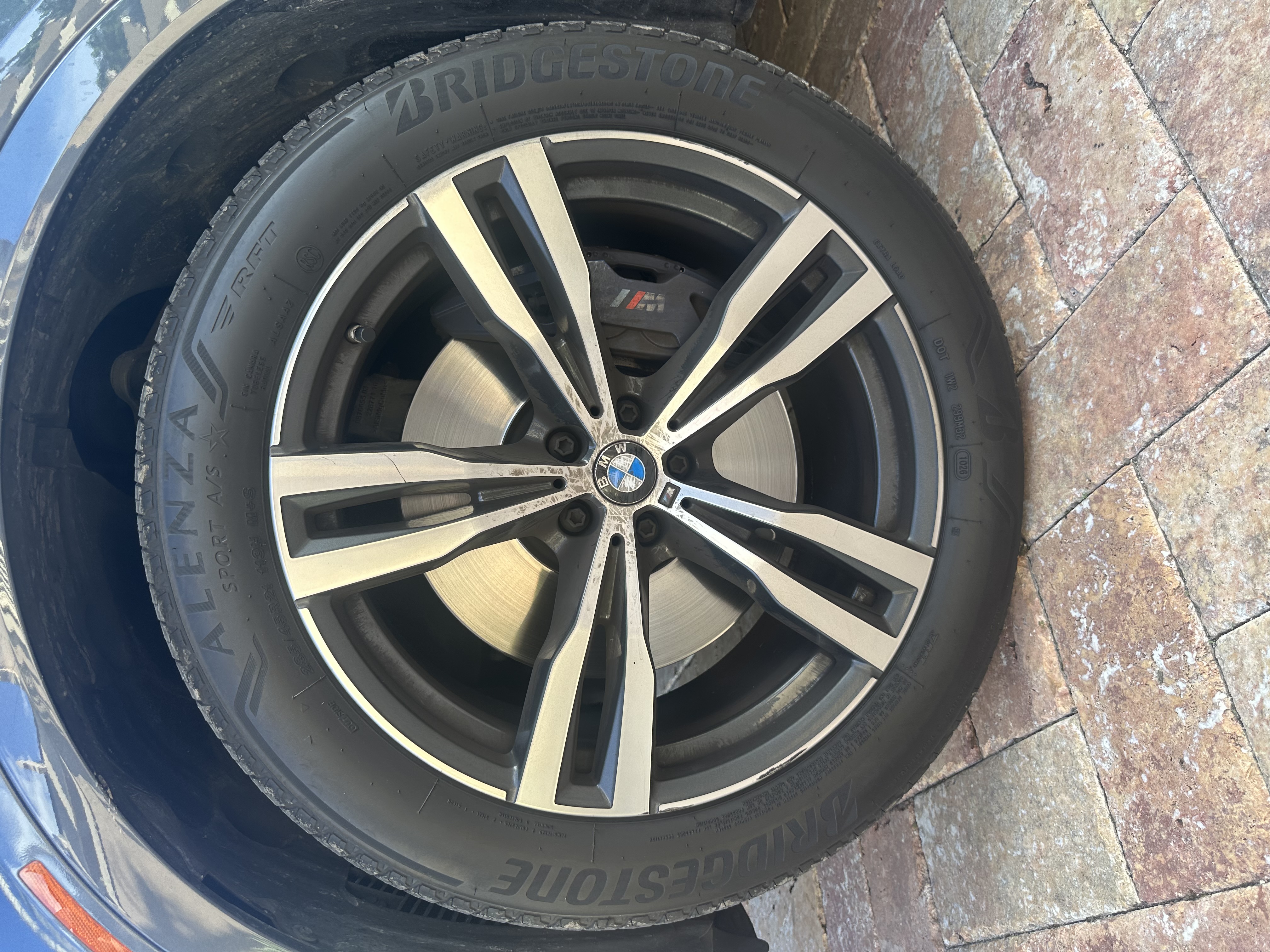 Used 2022 BMW X7 M50i w/ Cold Weather Package AWD/4WD image 17
