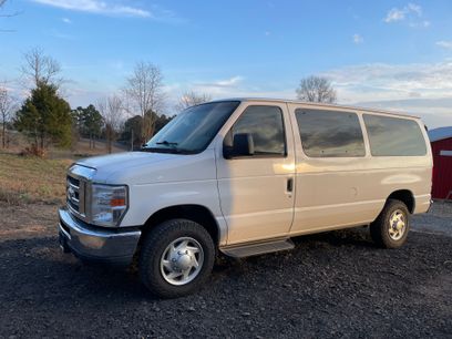 Used 2014 Ford E-350 and Econoline 350 XLT