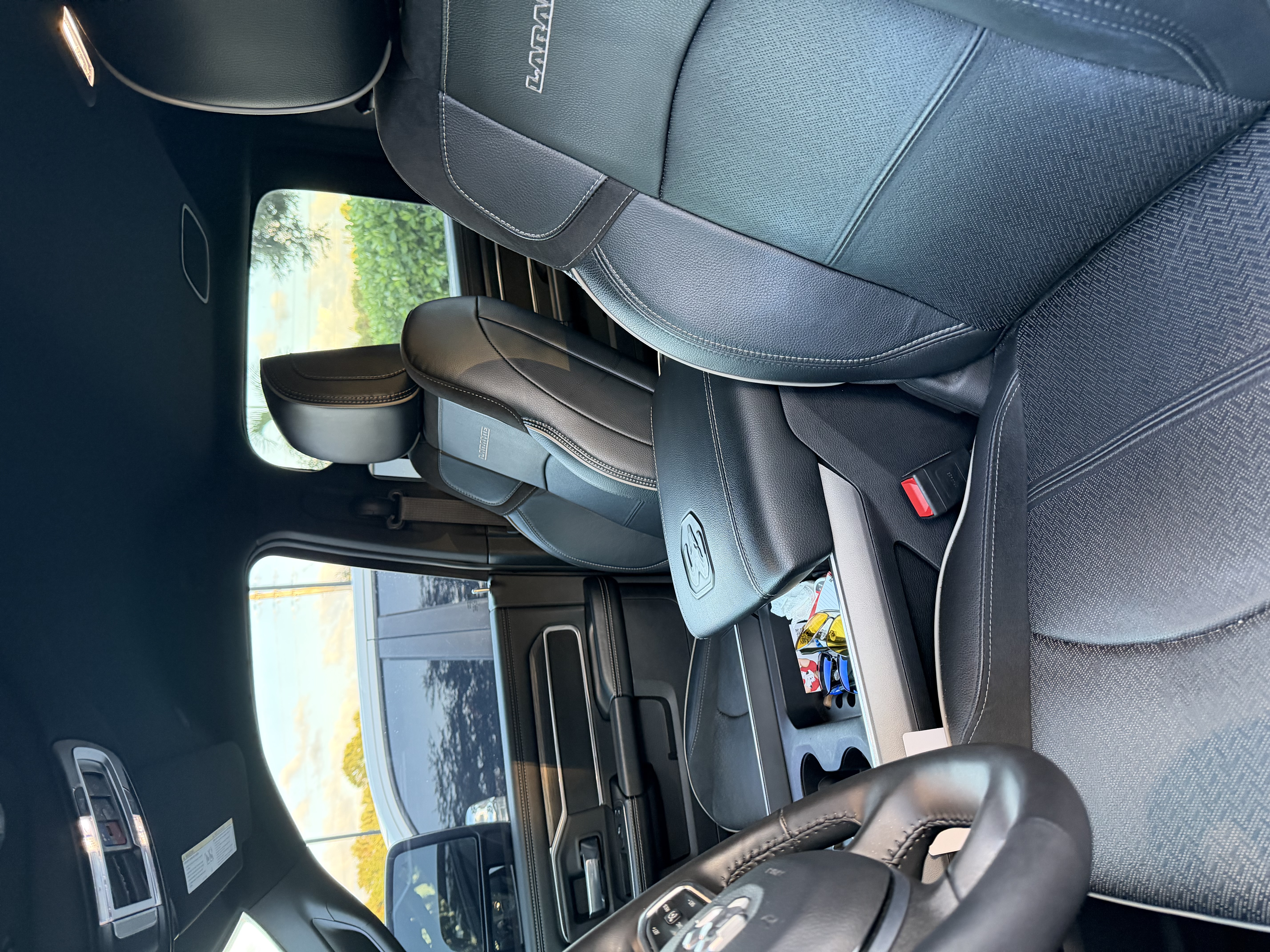 Used 2024 RAM 2500 Laramie w/ Night Edition AWD/4WD image 9