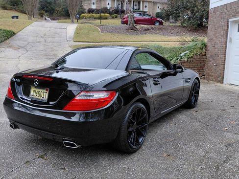 Used 2013 Mercedes-Benz SLK 250 image 5