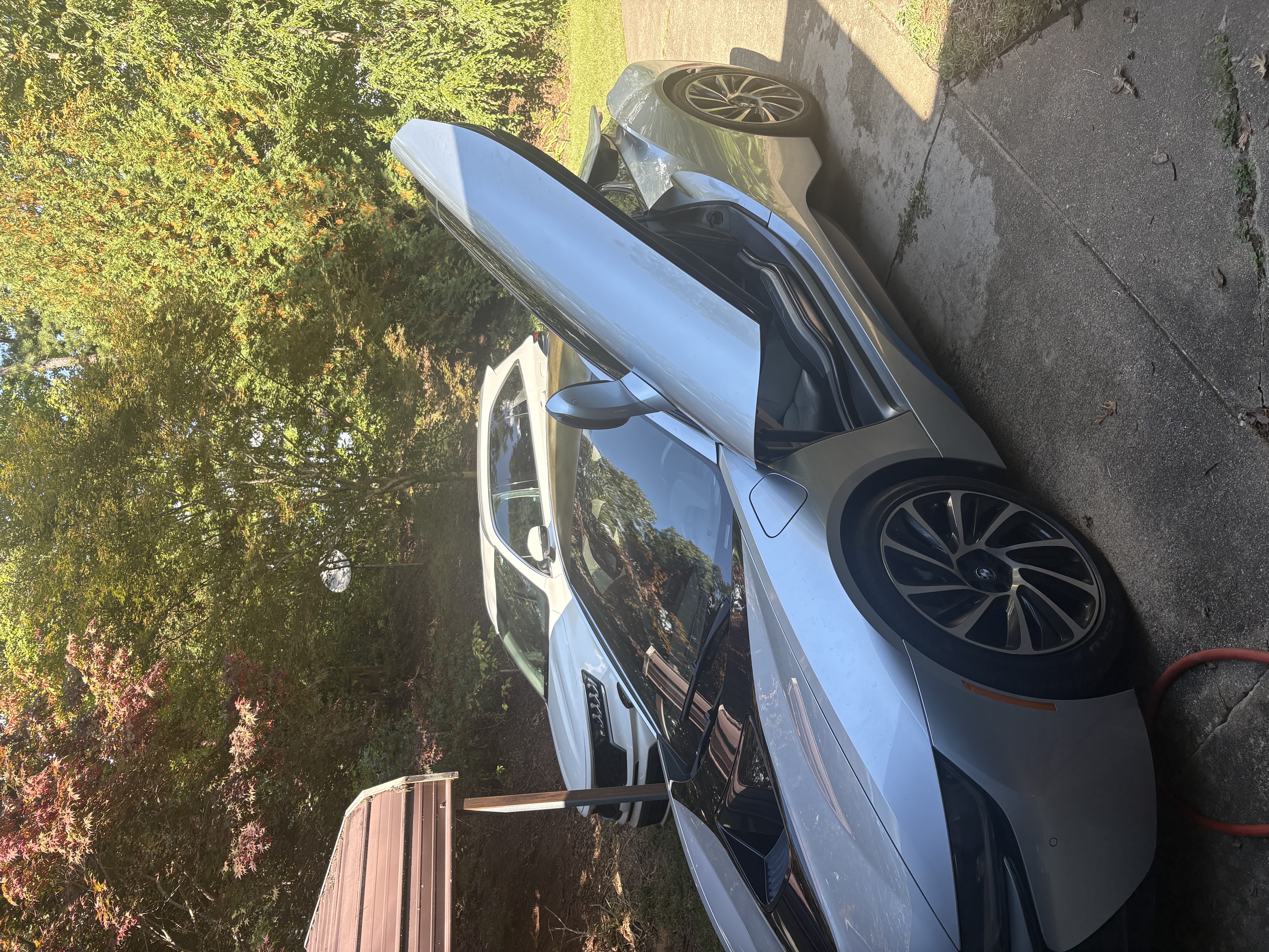 Used 2015 BMW i8 AWD/4WD image 2