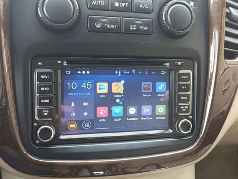 Used 2001 Toyota Highlander Limited image 10