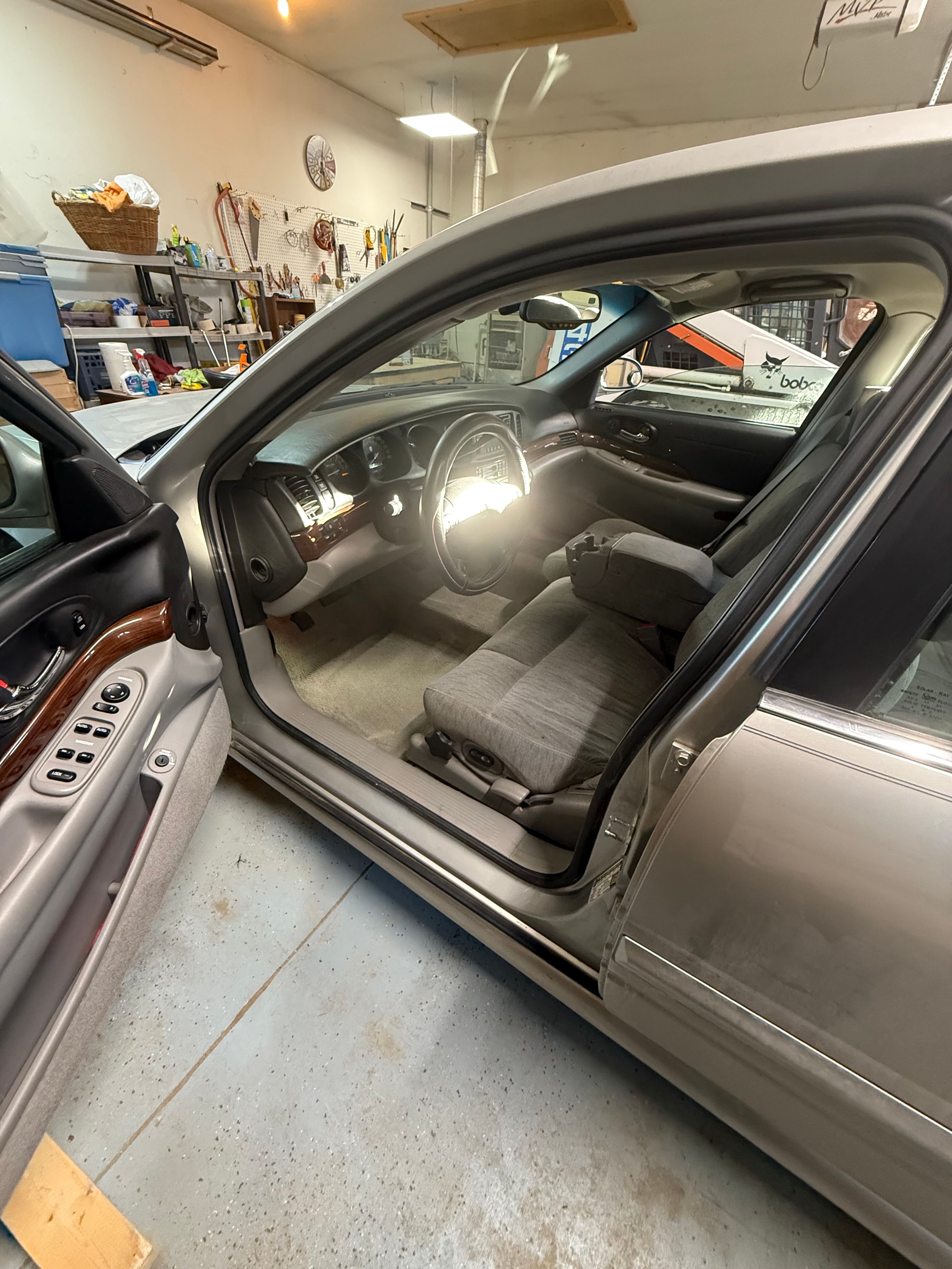 Used 2005 Buick Le Sabre Custom FWD image 4