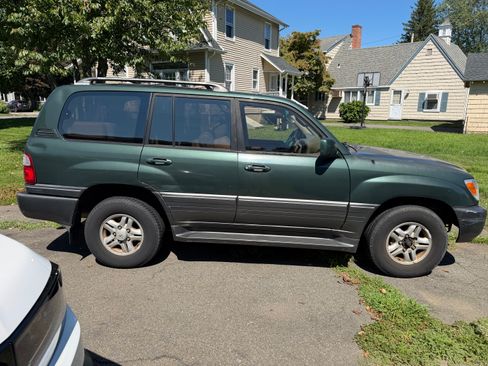 Used 2000 Lexus LX 470 4WD image 10