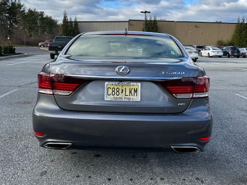 Used 2016 Lexus LS 460 L image 2