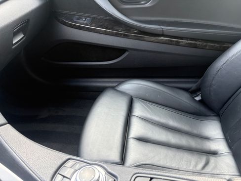 Used 2013 BMW 650i Coupe image 9