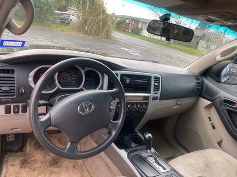 Used 2004 Toyota 4Runner Sport image 6