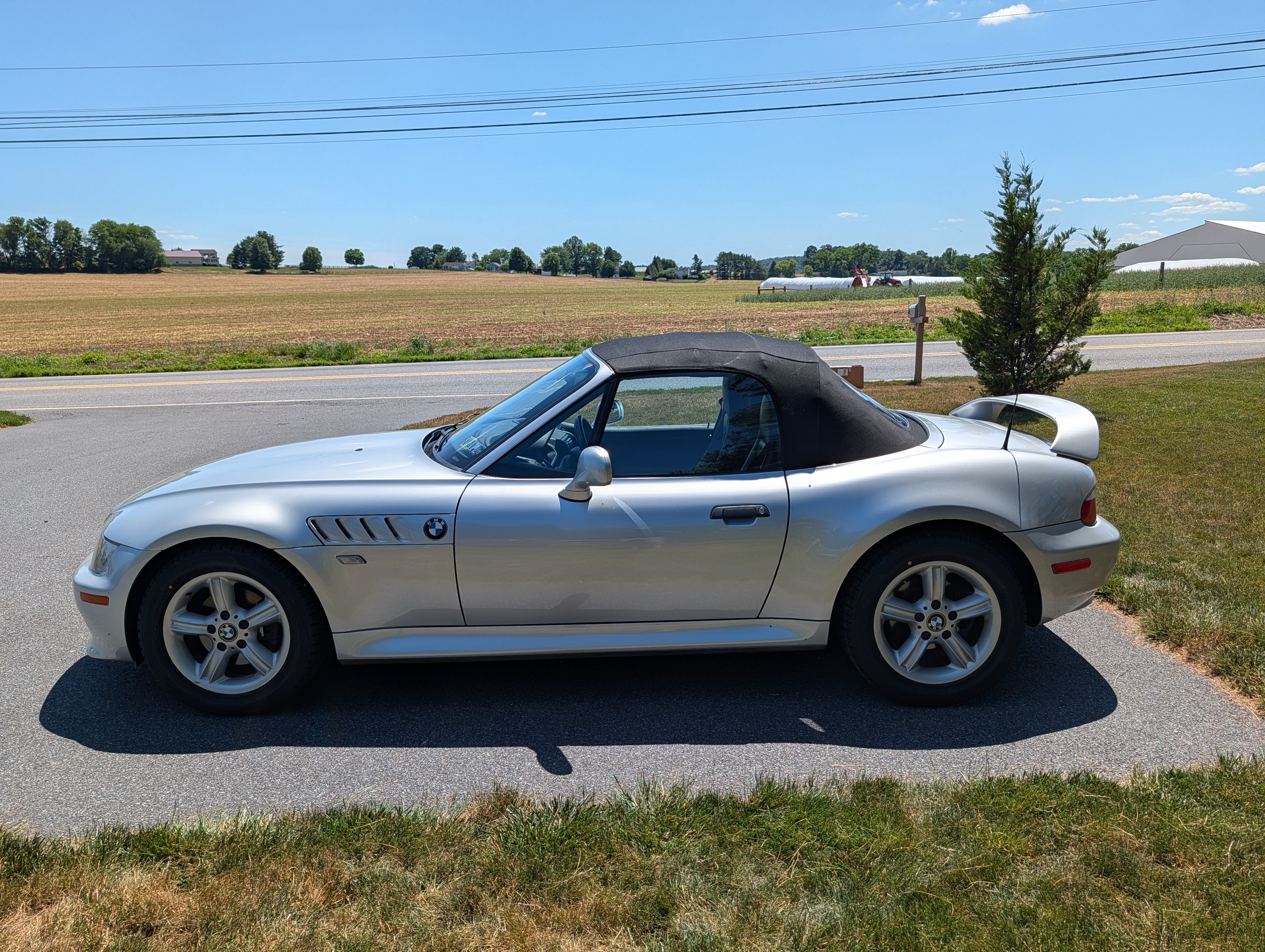 Used 2002 BMW Z3 2.5i RWD image 9