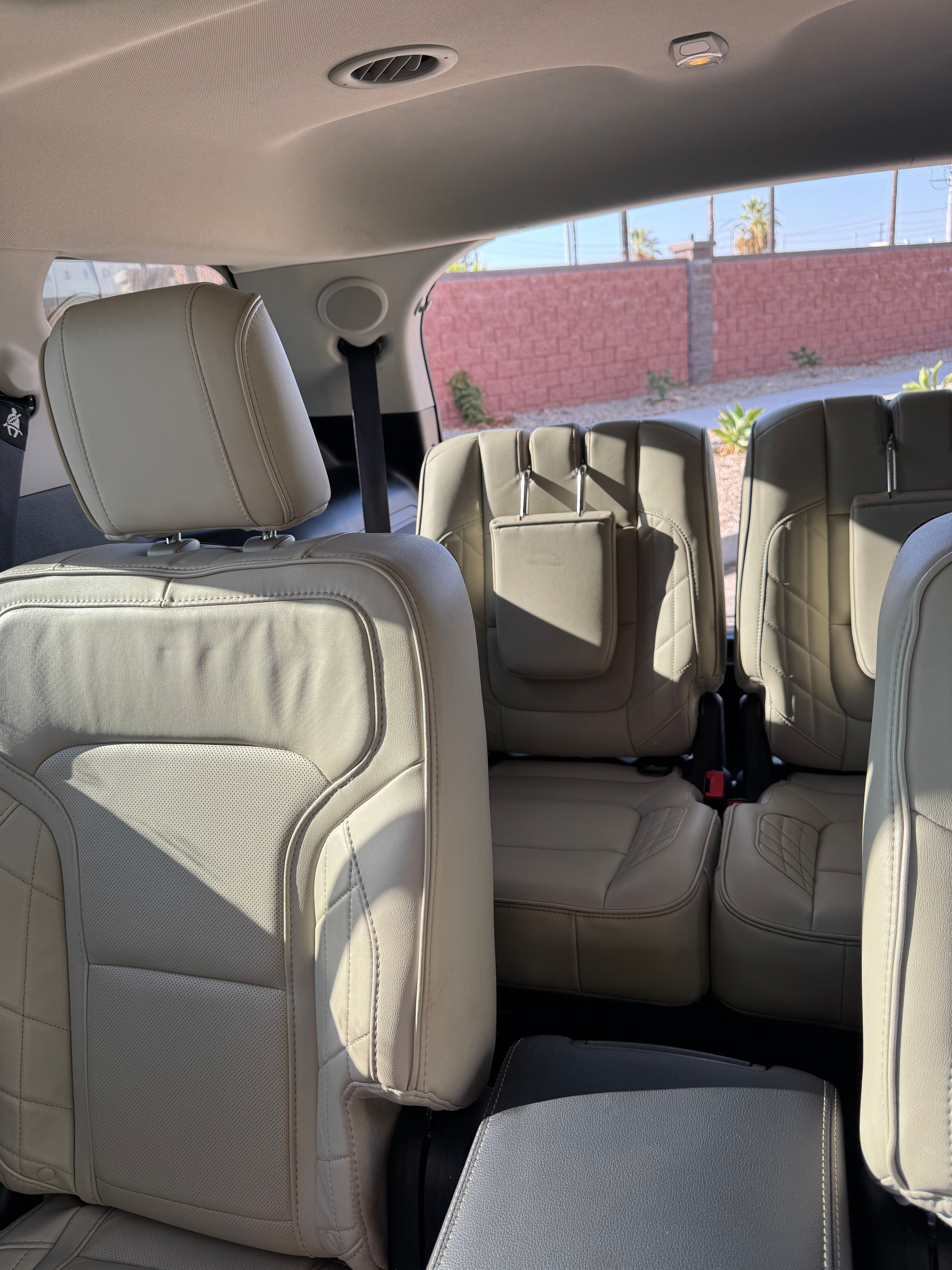 Used 2018 Ford Explorer Platinum AWD/4WD image 19