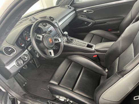 Used 2018 Porsche 718 Cayman GTS image 15