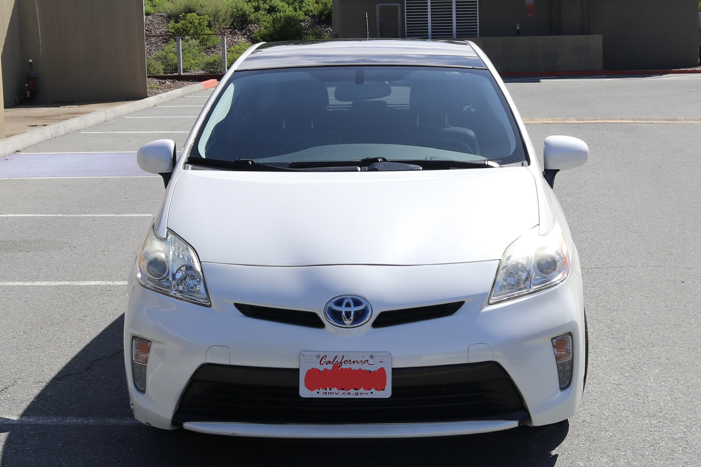 Used 2015 Toyota Prius Four w/ Deluxe Solar Roof Package FWD image 14