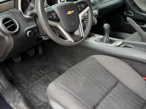 Used 2013 Chevrolet Camaro LS RWD image 17