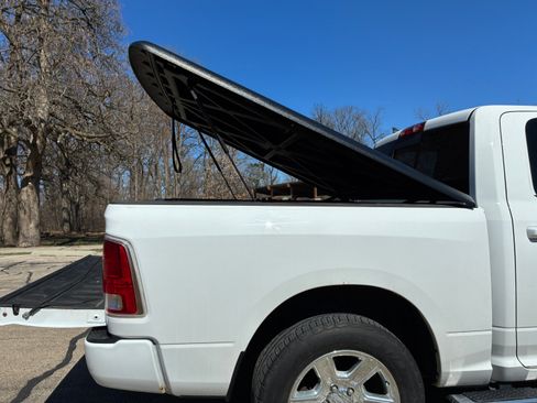 Used 2014 RAM 1500 Limited AWD/4WD image 11