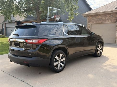 Used 2018 Chevrolet Traverse LT AWD/4WD image 8
