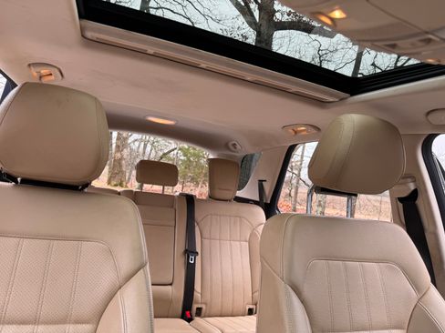 Used 2018 Mercedes-Benz GLE 350 4MATIC image 9