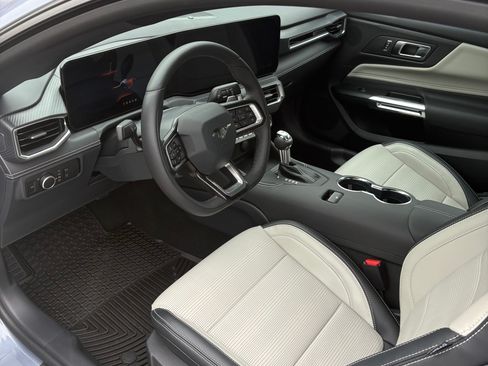 Used 2025 Ford Mustang GT Premium w/ 60th Anniversary Package RWD image 13