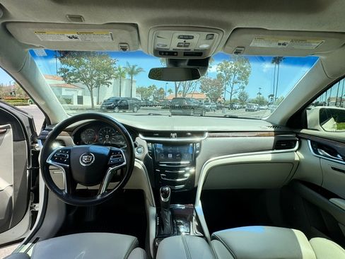 Used 2014 Cadillac XTS Platinum AWD/4WD image 14