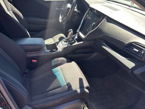 Used 2022 Subaru Outback Premium image 13